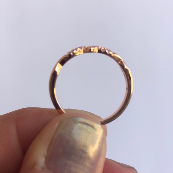 Fragrant Jewels Rose Gold Peppermint Twist Stacker CZ Crystal Ring Size 8 - Picture 3 of 6